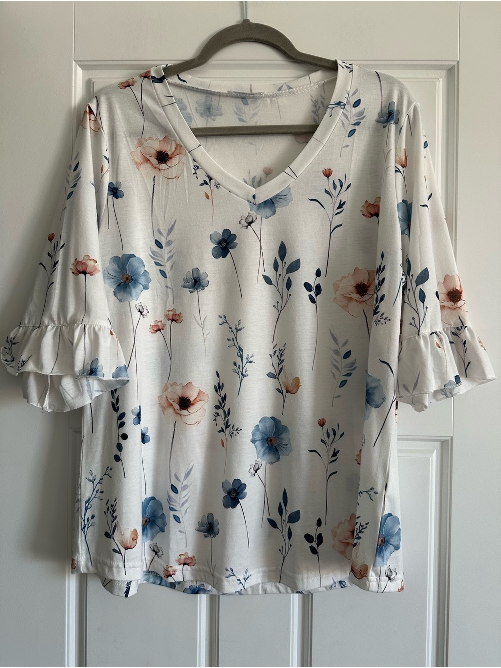 zeagoo White Floral V-Neck Ruffle Sleeve Top with Blue & Blush Flowers